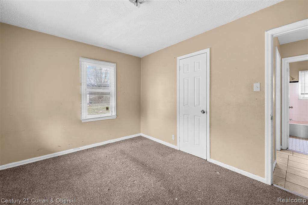 8468 Minock Street, Detroit, MI 48228 — Photo 13
