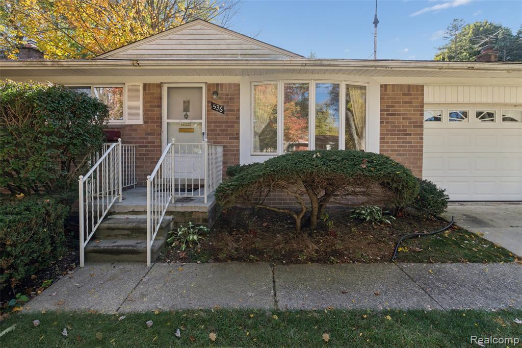 536 Rewold Drive, Rochester, MI 48307 — Photo 5