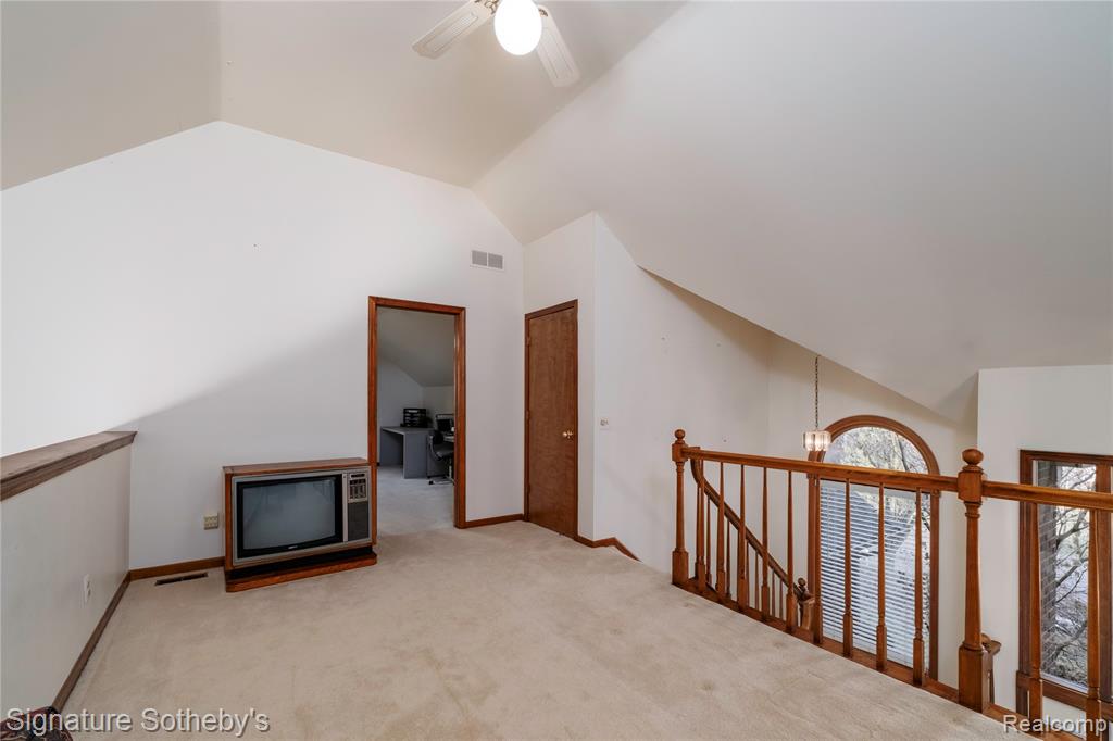 16819 Country Knoll Drive, Northville, MI 48168 — Photo 33