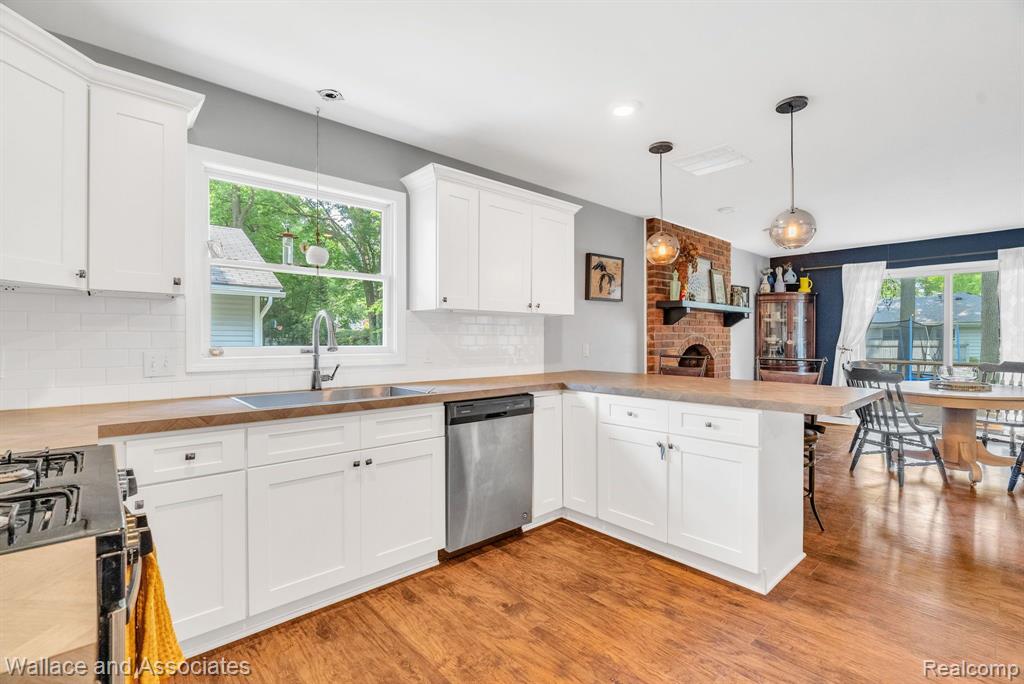4290 GUILFORD Lane, Fort Gratiot, MI 48059 — Photo 21