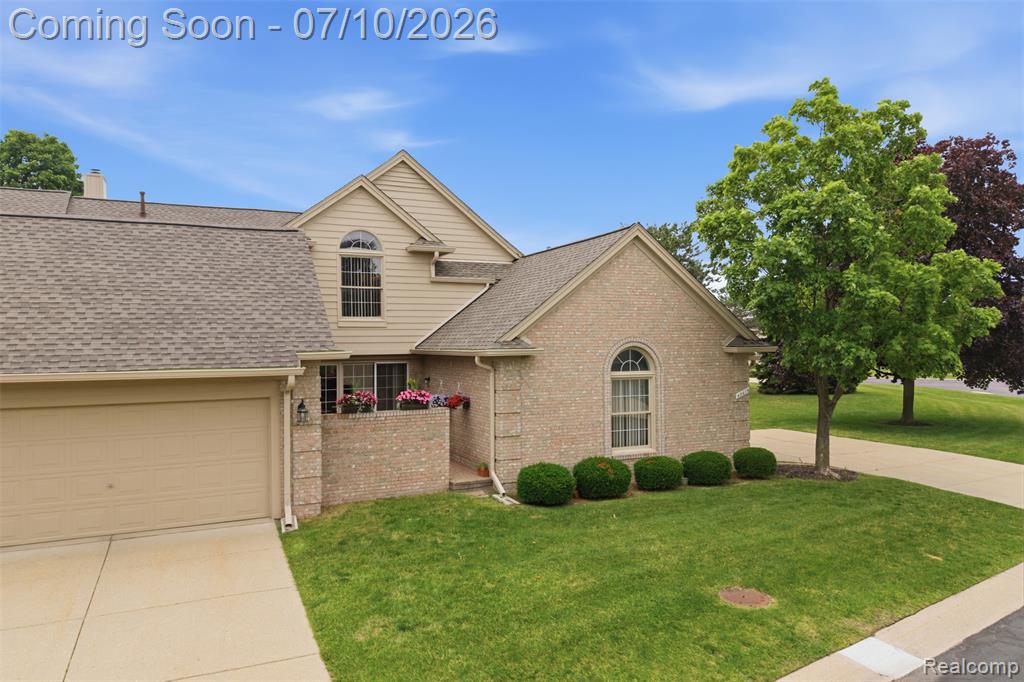 42675 Christina Drive, Sterling Heights, MI 48313 — Photo 49