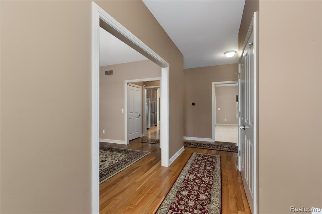 724 Constitution Street, Canton, MI 48188 — Photo 5