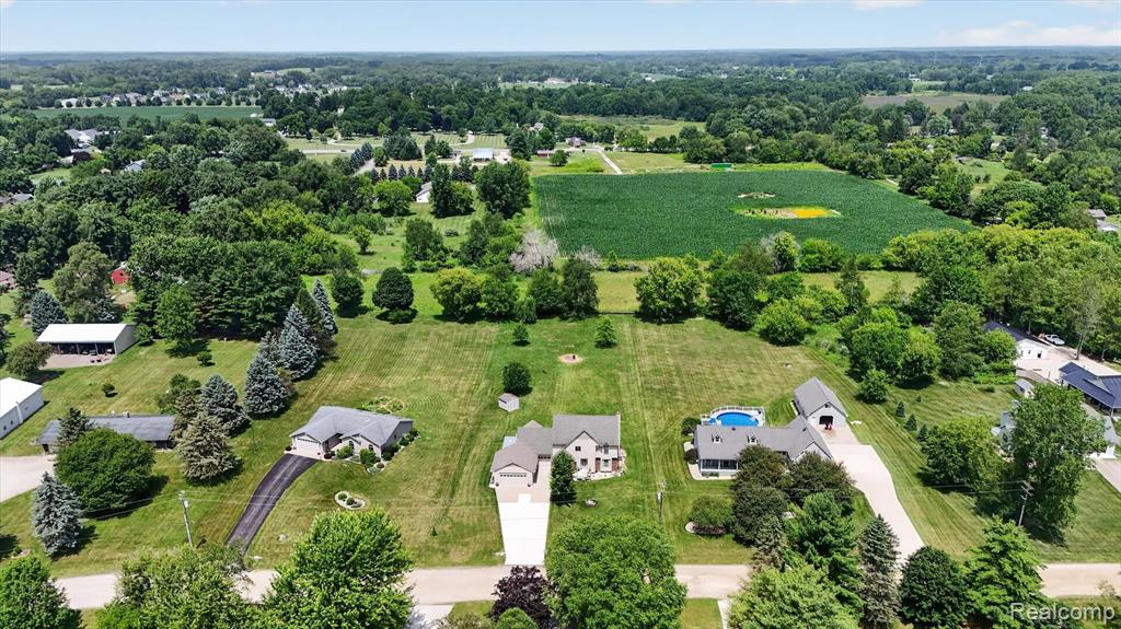 6888 Slawski Drive, Fowlerville, MI 48836 — Photo 68