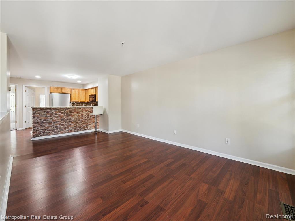 1156 Faulkner, Troy, MI 48083 — Photo 6