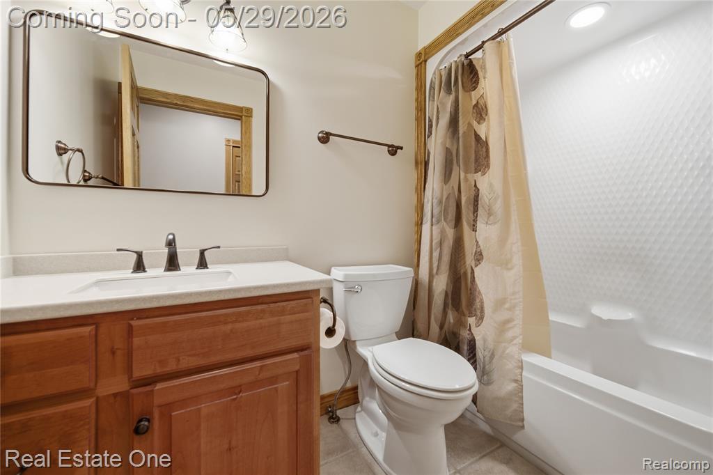 4640 Oak Lane, Whitmore Lake, MI 48189 — Photo 23