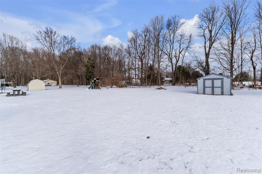 166 Crooked Limb Drive, Lapeer, MI 48446 — Photo 39