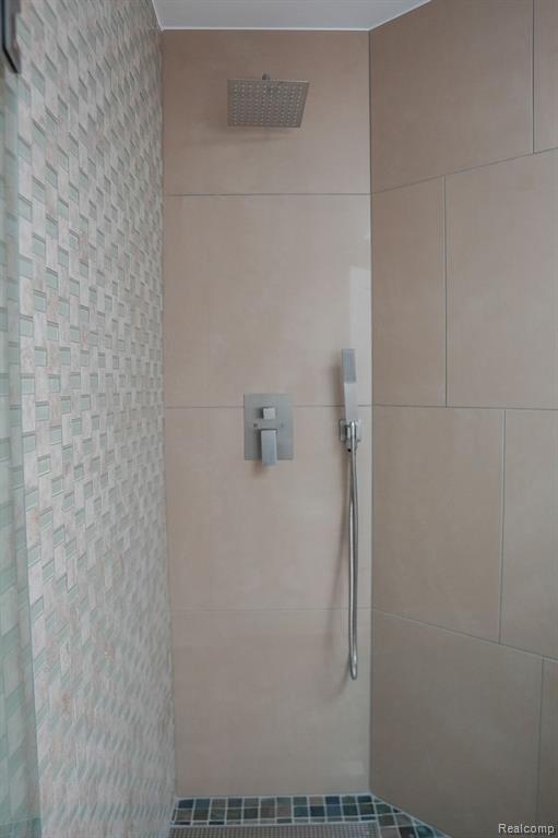 278 W SAINT CLAIR Street, Romeo, MI 48065 — Photo 38