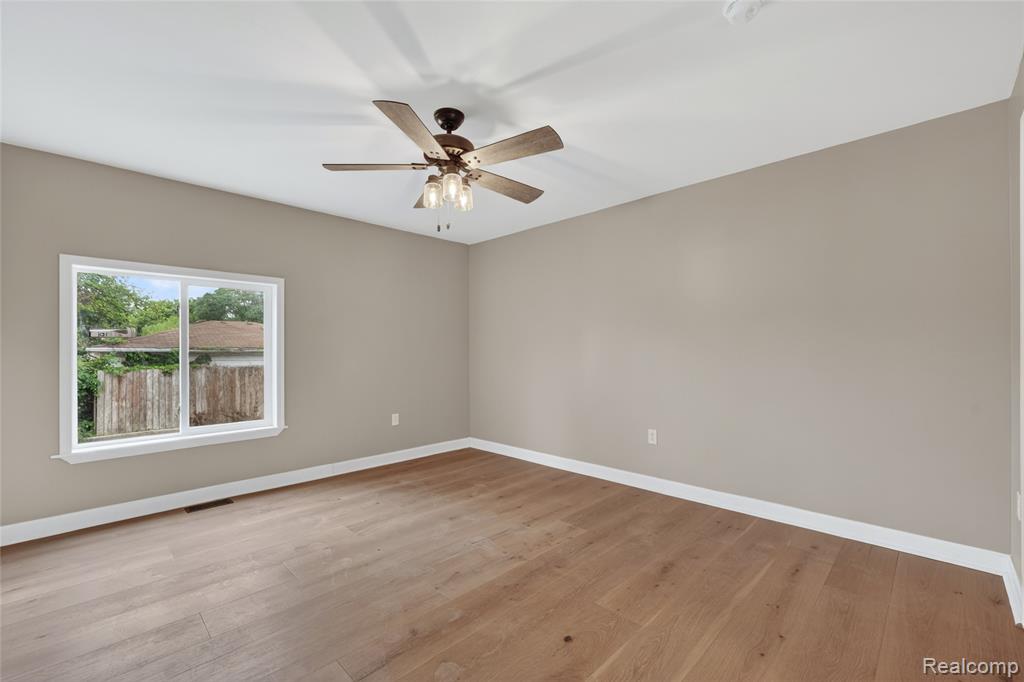 24784 Ashley Court, Redford, MI 48239 — Photo 22