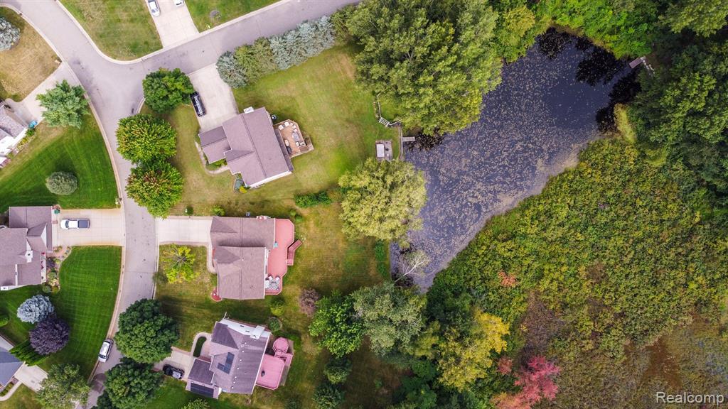 5470 MILL RACE Way, Commerce Twp, MI 48382 — Photo 60