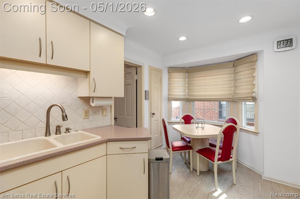 5256 Harvard Road, Detroit, MI 48224 — Photo 6
