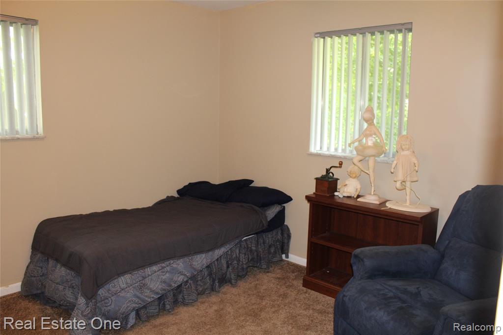 1425 N Alstott Drive, Howell, MI 48843 — Photo 10