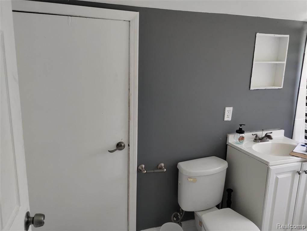 18633 Goulburn Street, Detroit, MI 48205 — Photo 3