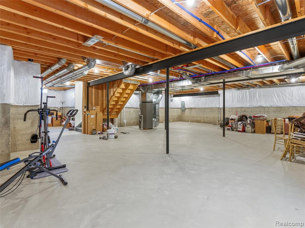 47450 Ellery Lane, Canton, MI 48187 — Photo 45