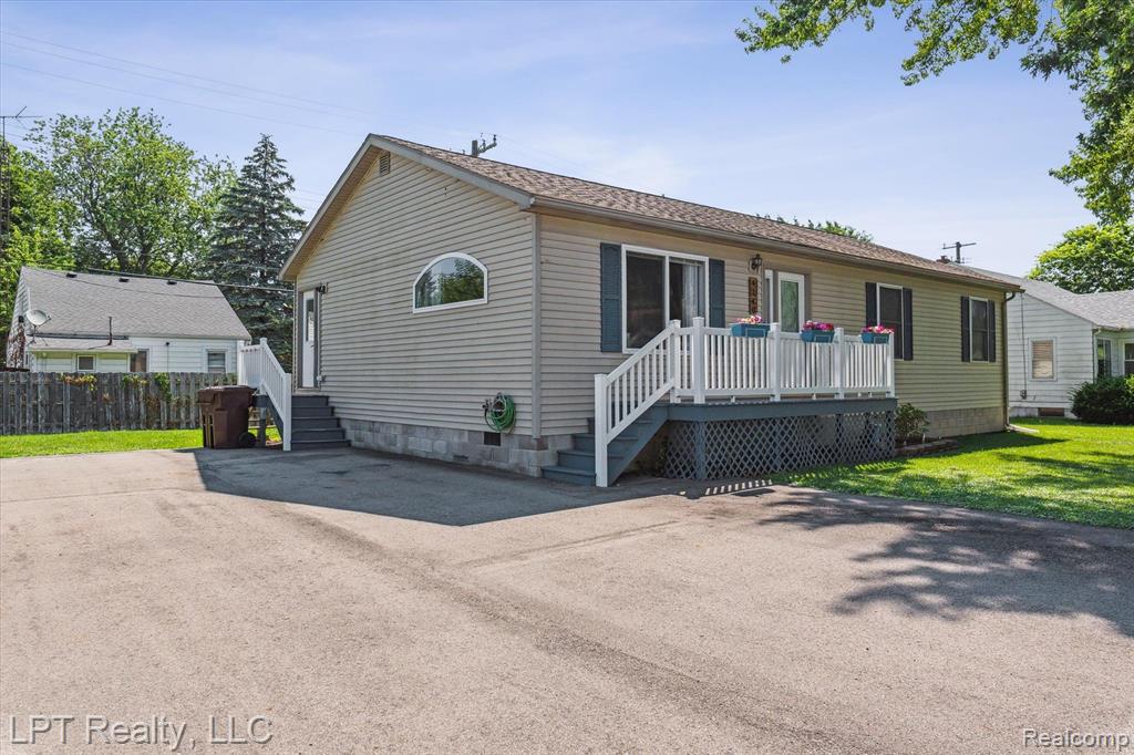 4140 5TH Street, Newport, MI 48166 — Photo 3