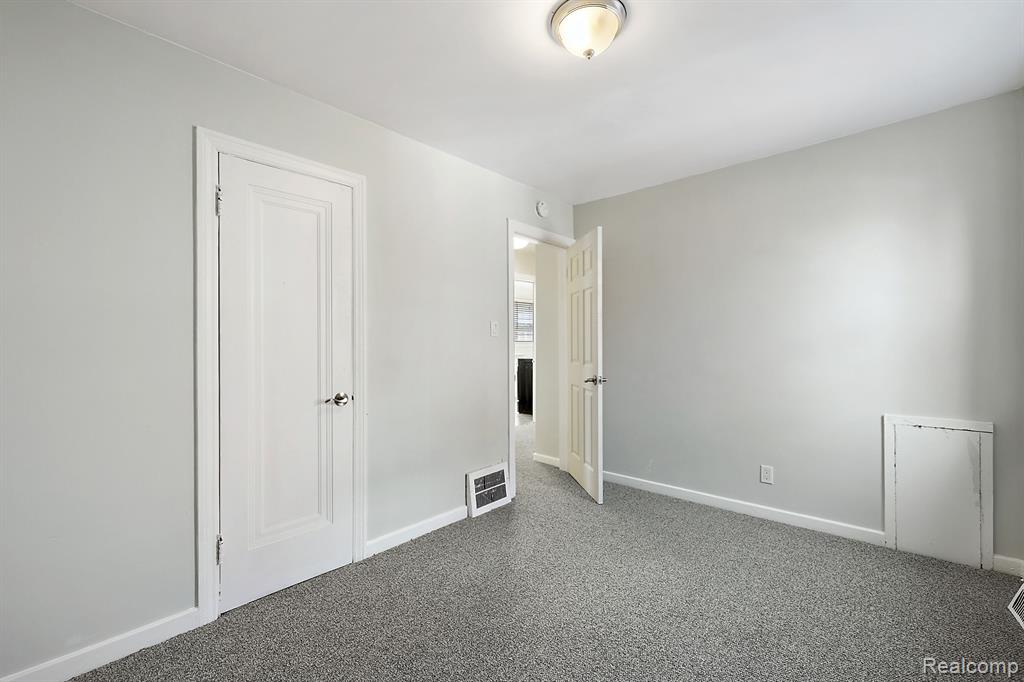 21406 MITCHELLDALE Avenue, Ferndale, MI 48220 — Photo 14
