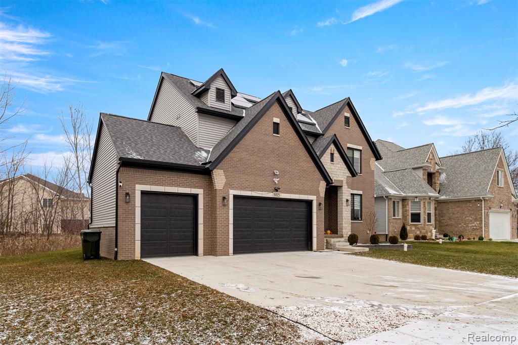 8615 Greendale Drive, Sterling Heights, MI 48312 — Photo 2