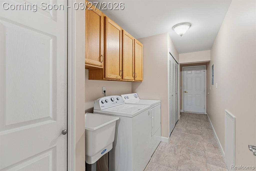 43427 Claremont Drive E, Clinton Twp, MI 48038 — Photo 9