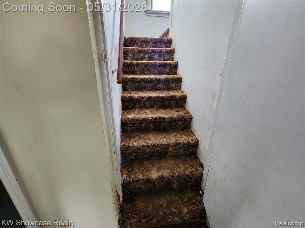 4356 S Vassar Road, Burton, MI 48519 — Photo 32