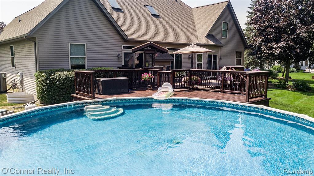 765 Lomasney Lane, Marysville, MI 48040 — Photo 51