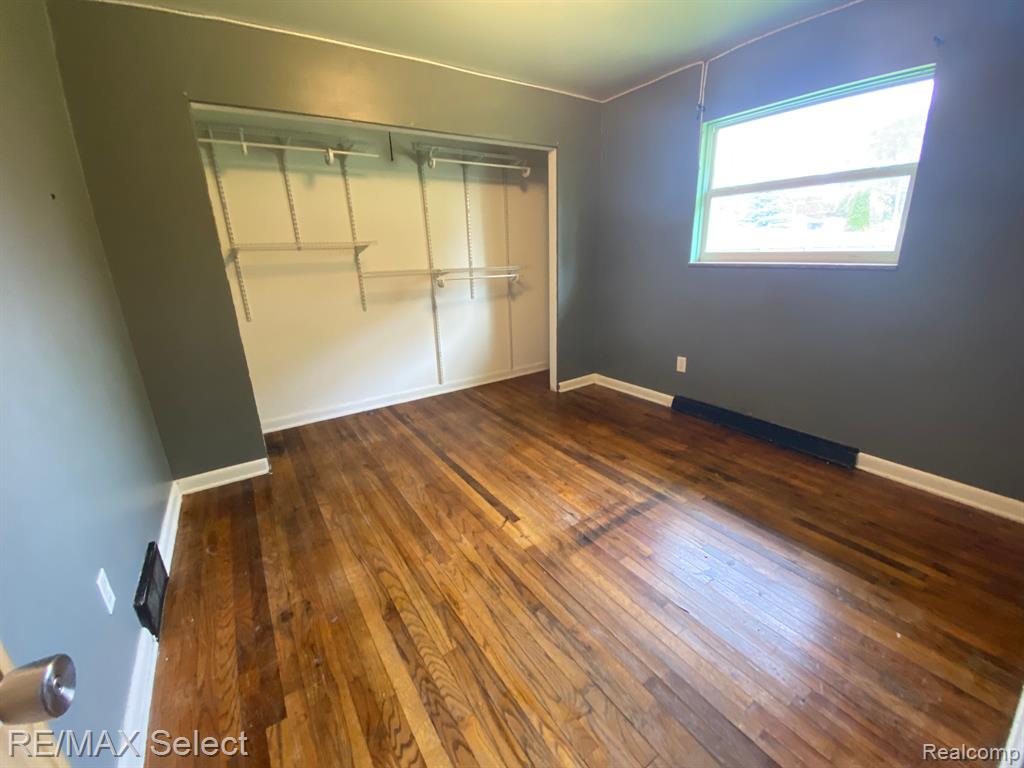 1788 TITTABAWASSEE Road, Saginaw, MI 48604 — Photo 5
