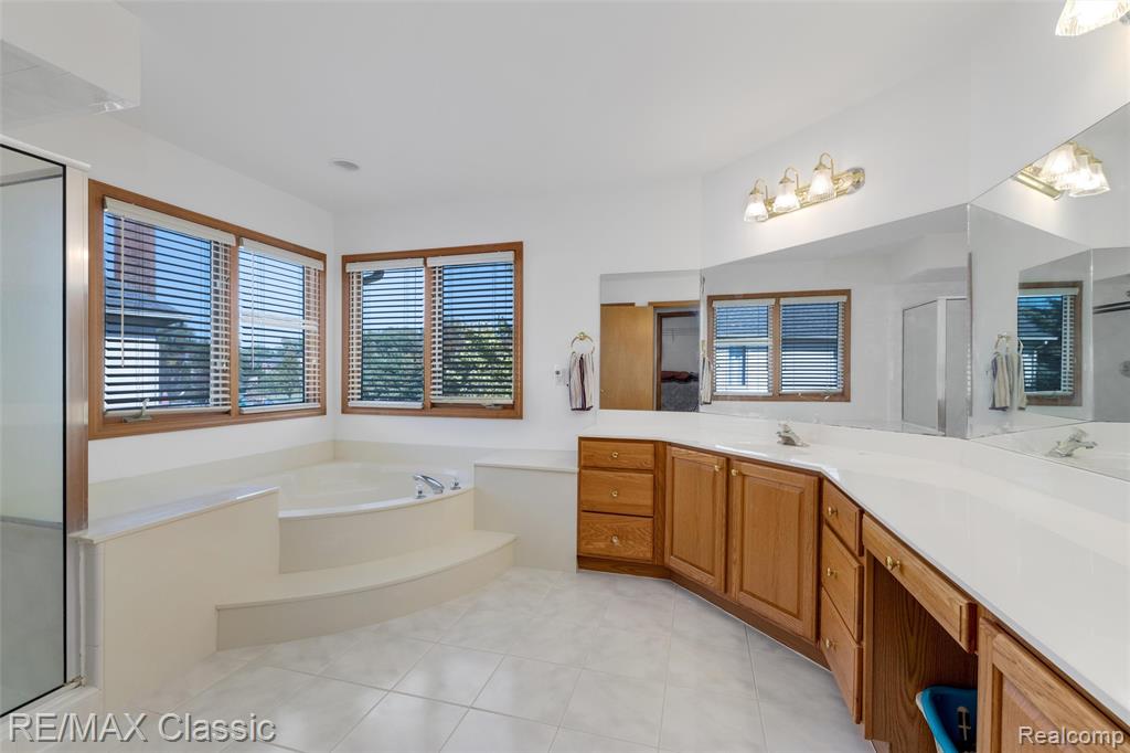 5922 Valley View Drive, Canton, MI 48187 — Photo 35