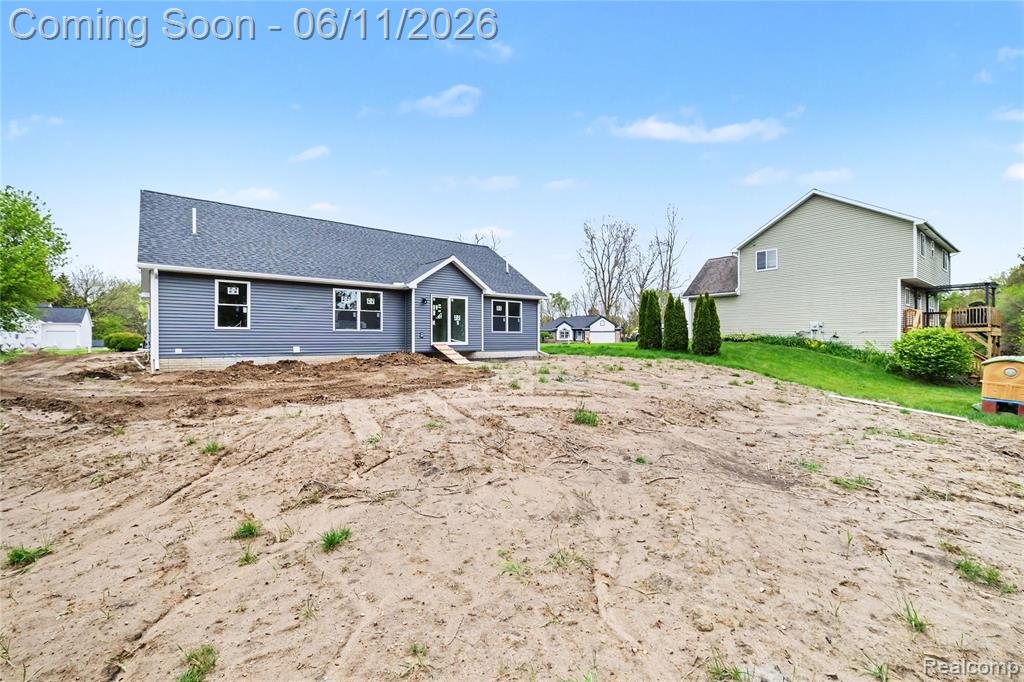 6465 Whisper Ridge Court, Burton, MI 48509 — Photo 14