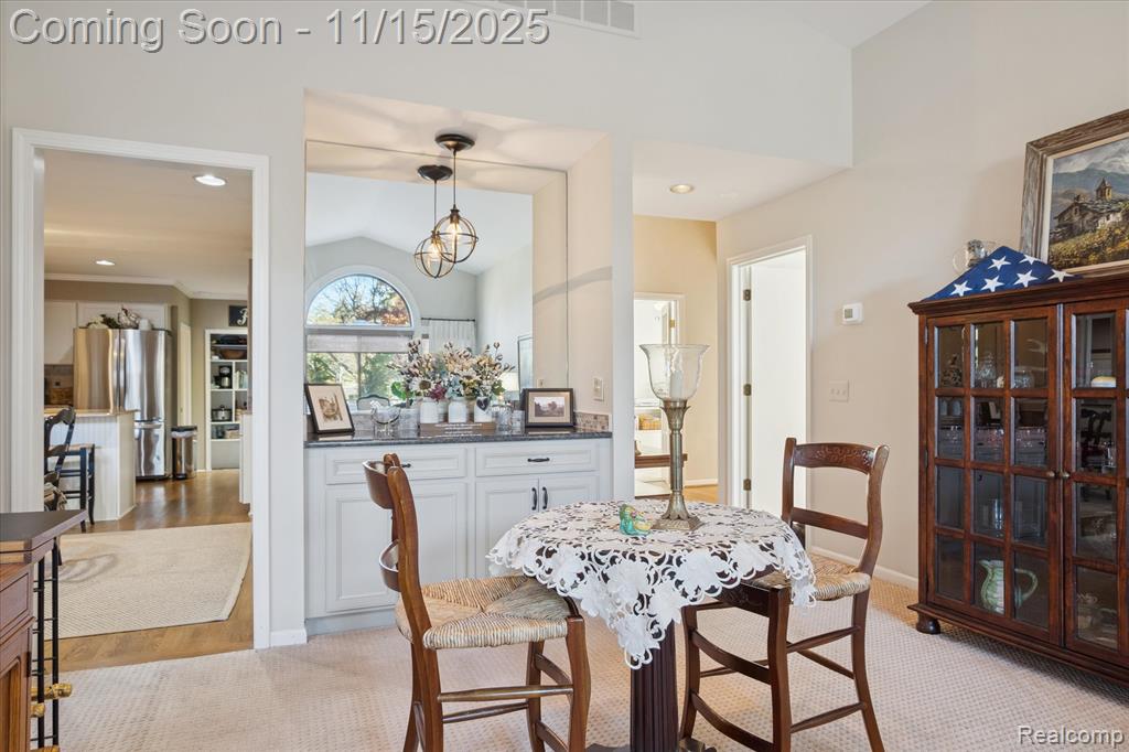 909 Tartan Trail, Bloomfield Hills, MI 48304 — Photo 11