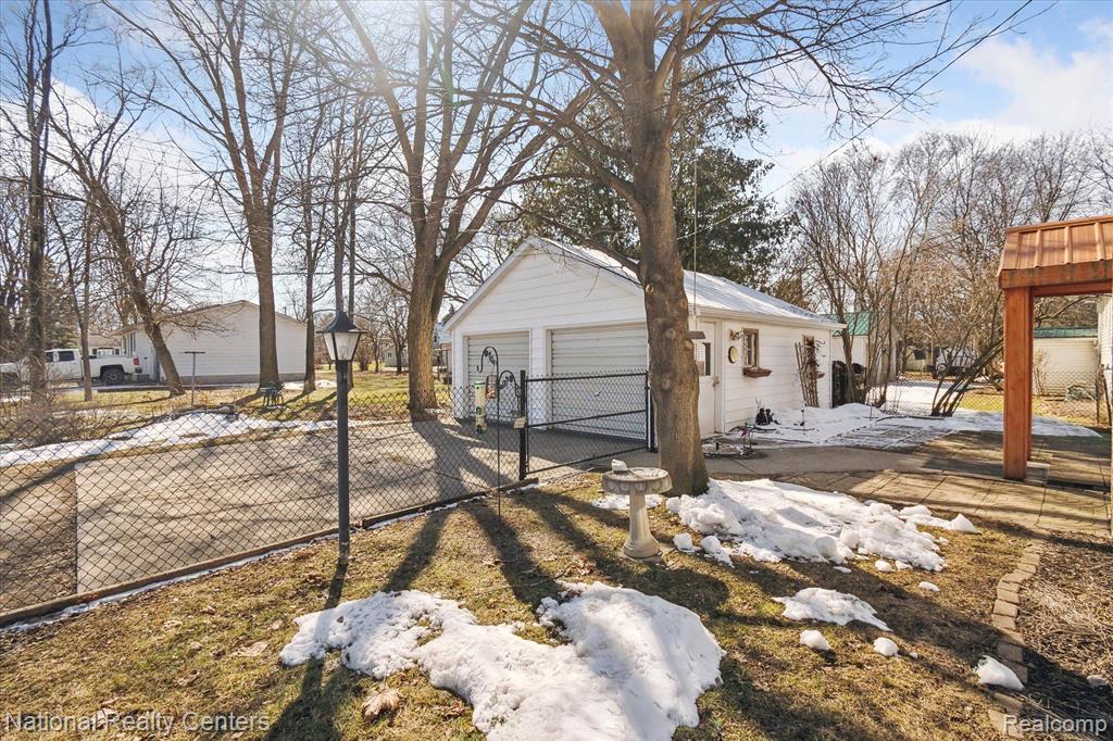4955 WEBER Street, MI — Photo 36