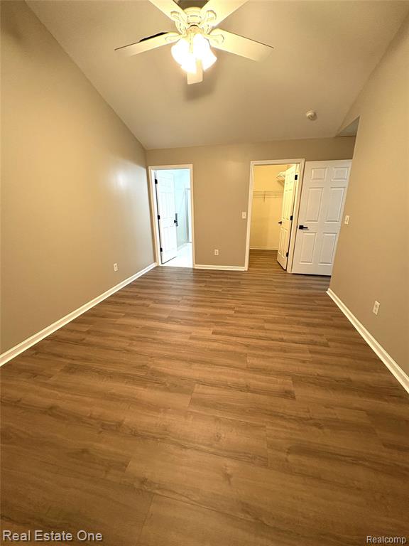 45679 Heather Ridge Drive, Macomb, MI 48044 — Photo 16
