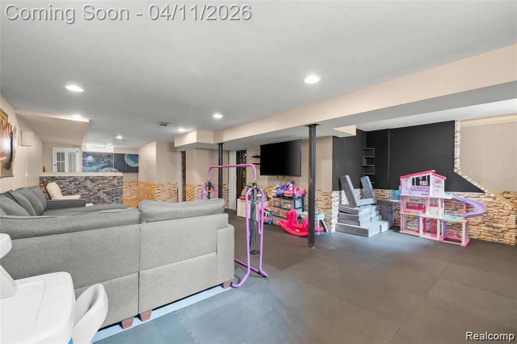 6452 Arcola Street, Garden City, MI — Photo 11