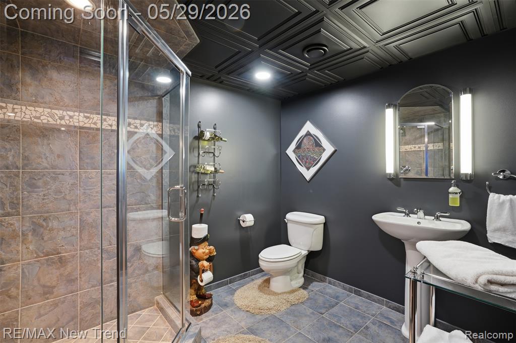 1890 Spruce Drive, Commerce Twp, MI 48390 — Photo 33