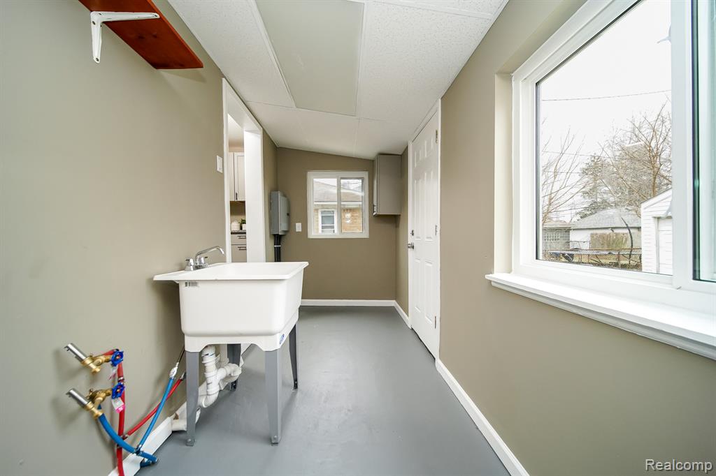 7244 FISHER Avenue, Warren, MI 48091 — Photo 47