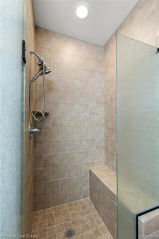 7892 Marie Drive, Utica, MI 48316 — Photo 15
