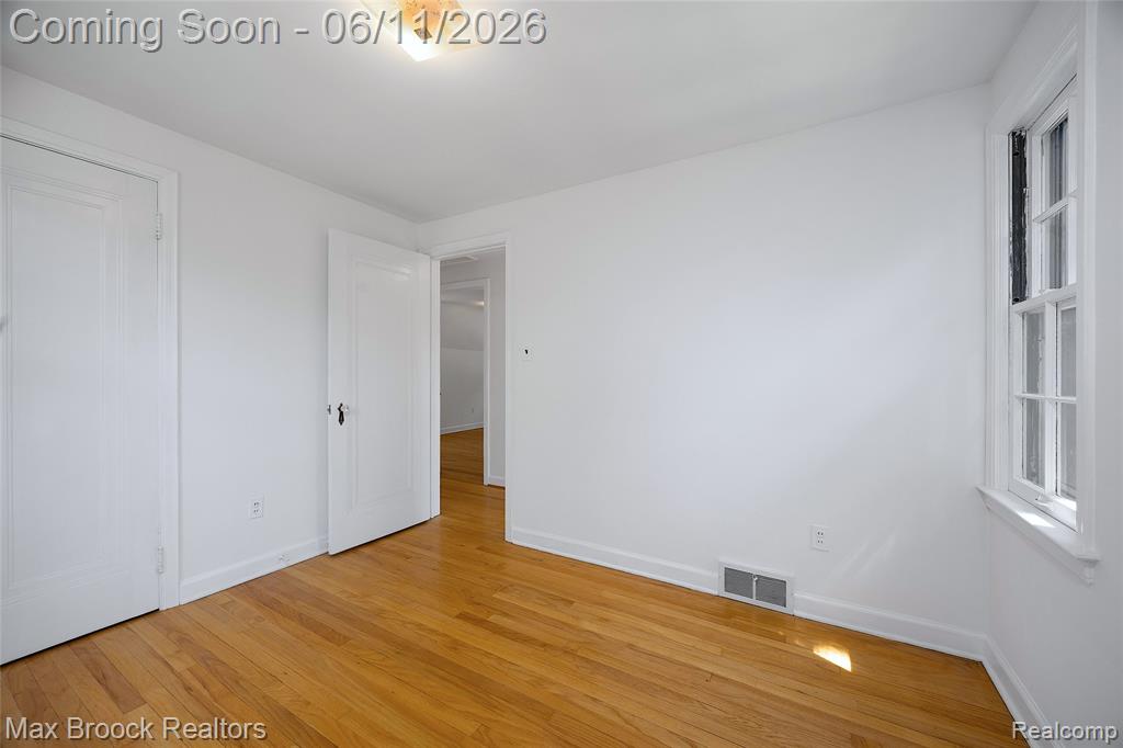 14 Fairwood Boulevard, Pleasant Ridge, MI — Photo 35
