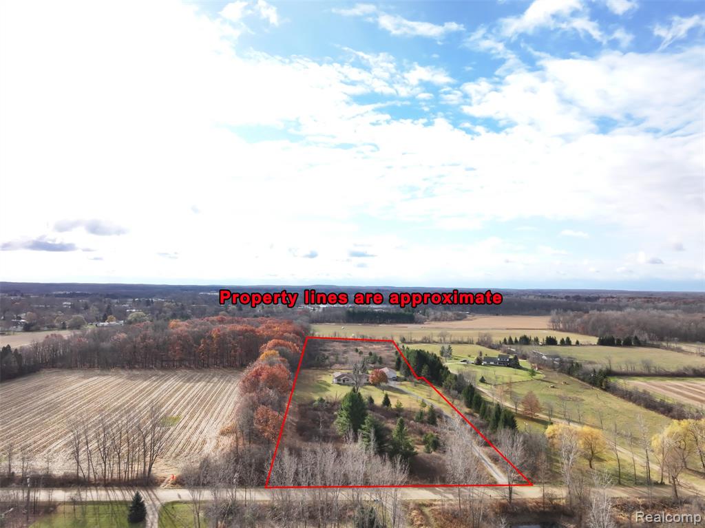 3854 Castle Road, North Branch, MI 48461 — Photo 36
