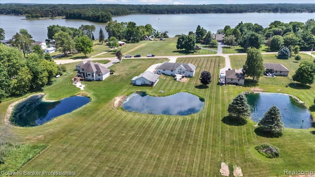 5554 Sandy Lane, Columbiaville, MI 48421 — Photo 3