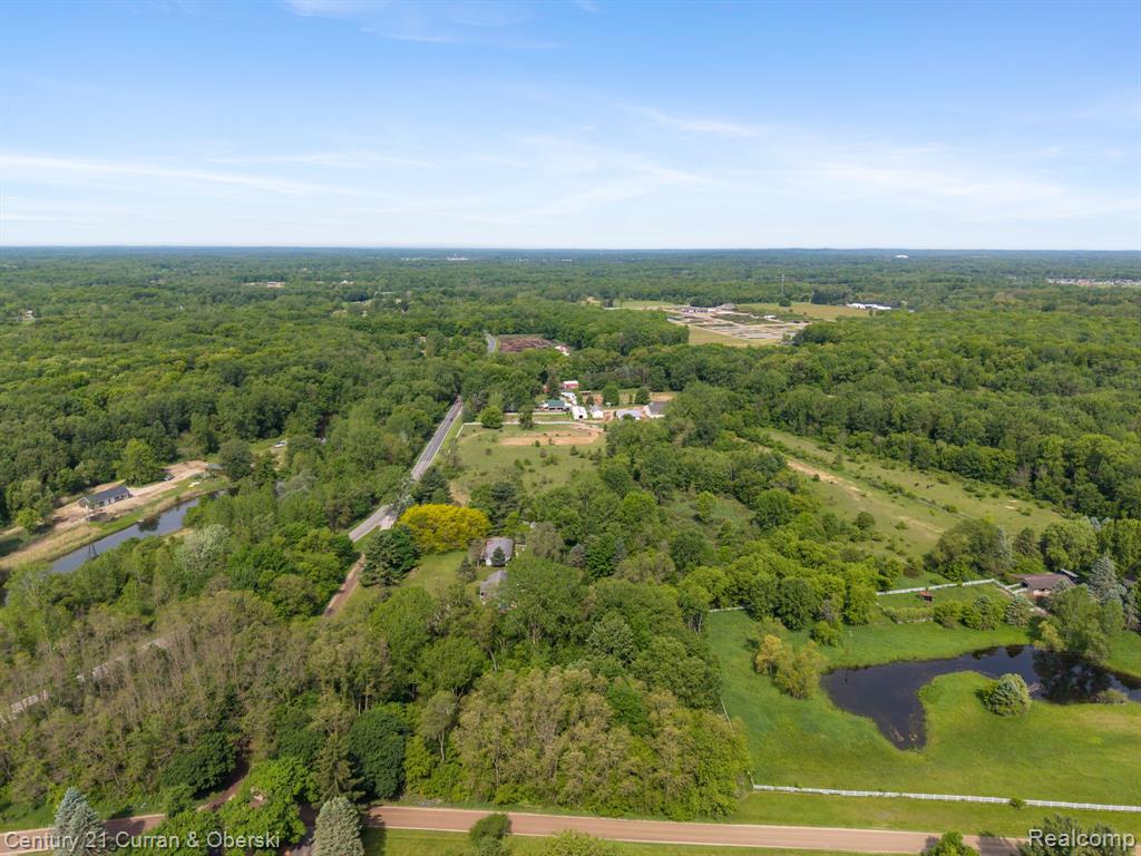 0000 7 Mile Seven Mile Rd, South Lyon, MI 48178 — Photo 11