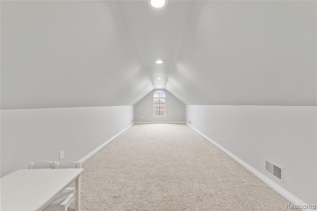21675 Medallion Court, Macomb, MI 48044 — Photo 27