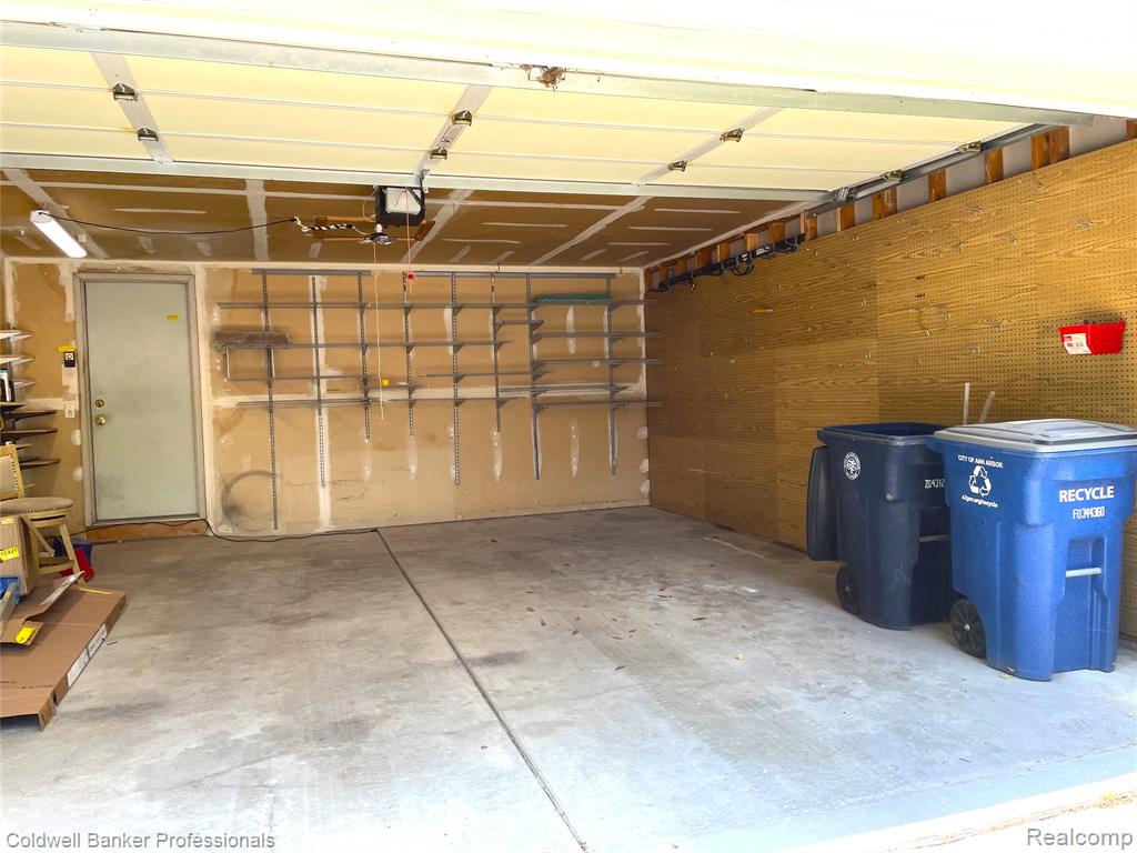 3048 Turnberry Lane, Ann Arbor, MI 48108 — Photo 32