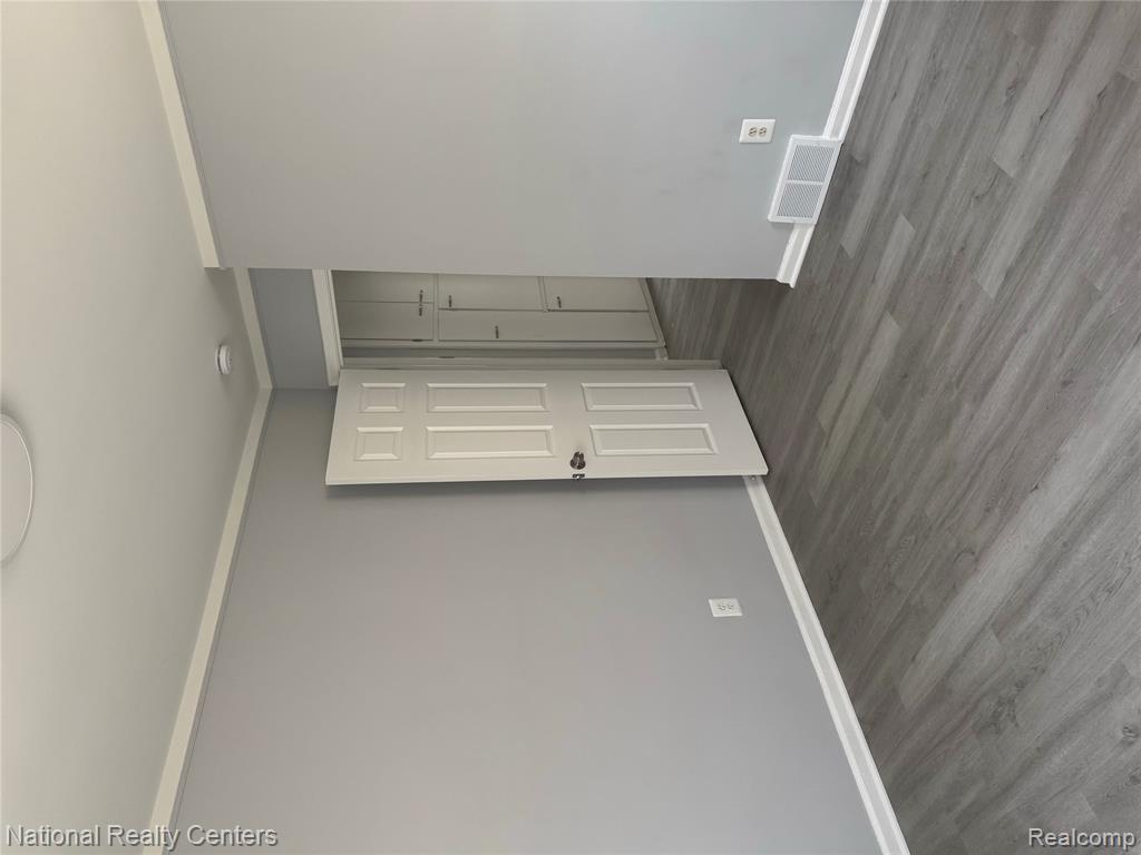 506 Fairwood Street, Inkster, MI 48141 — Photo 9