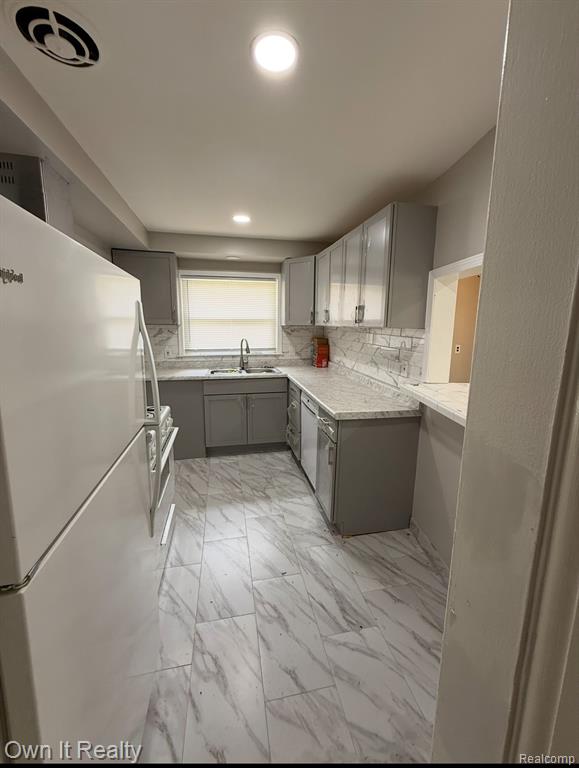 4707 Pelham Street, Dearborn Heights, MI 48125 — Photo 8