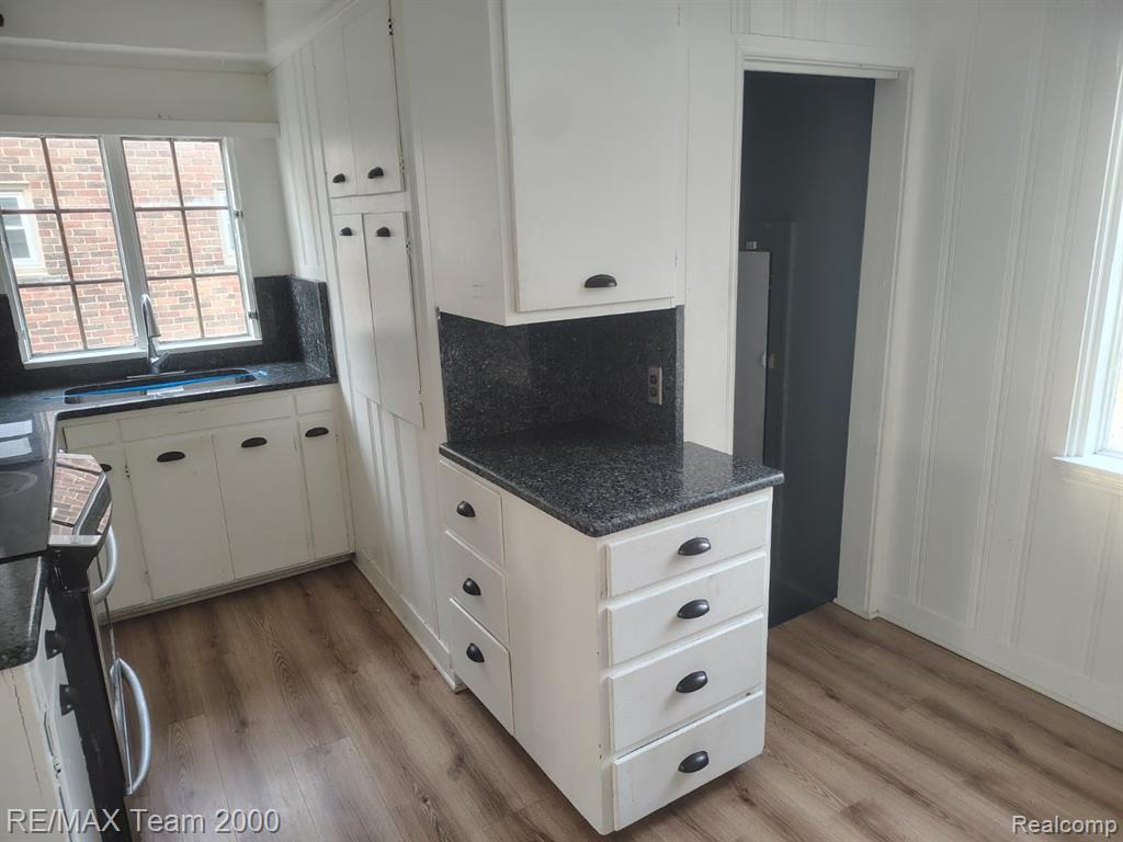 15092 Faust Avenue, Detroit, MI 48223 — Photo 24
