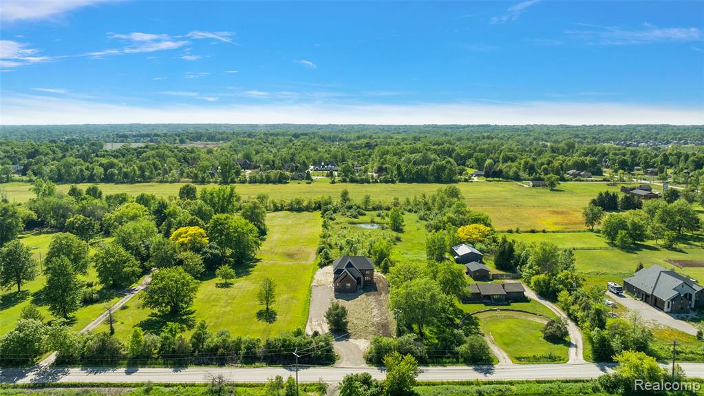 60637 Schoenherr Road Road, Washington, MI — Photo 9