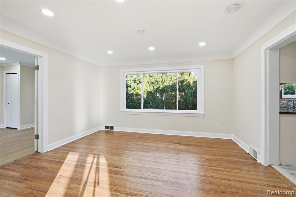 601 S Lafayette Street, Dearborn, MI 48124 — Photo 6