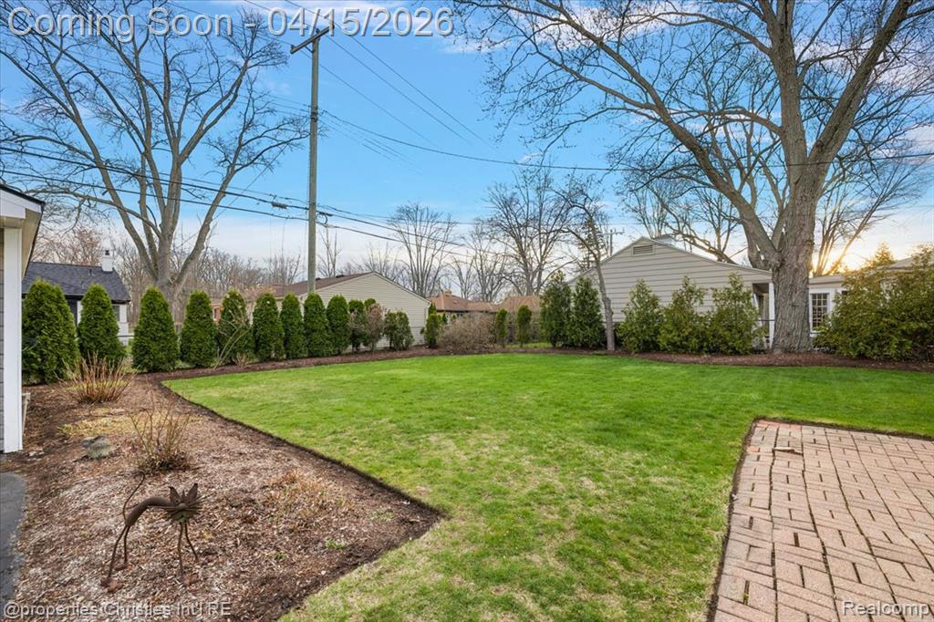 18851 Devonshire Street, Franklin, MI 48025 — Photo 52