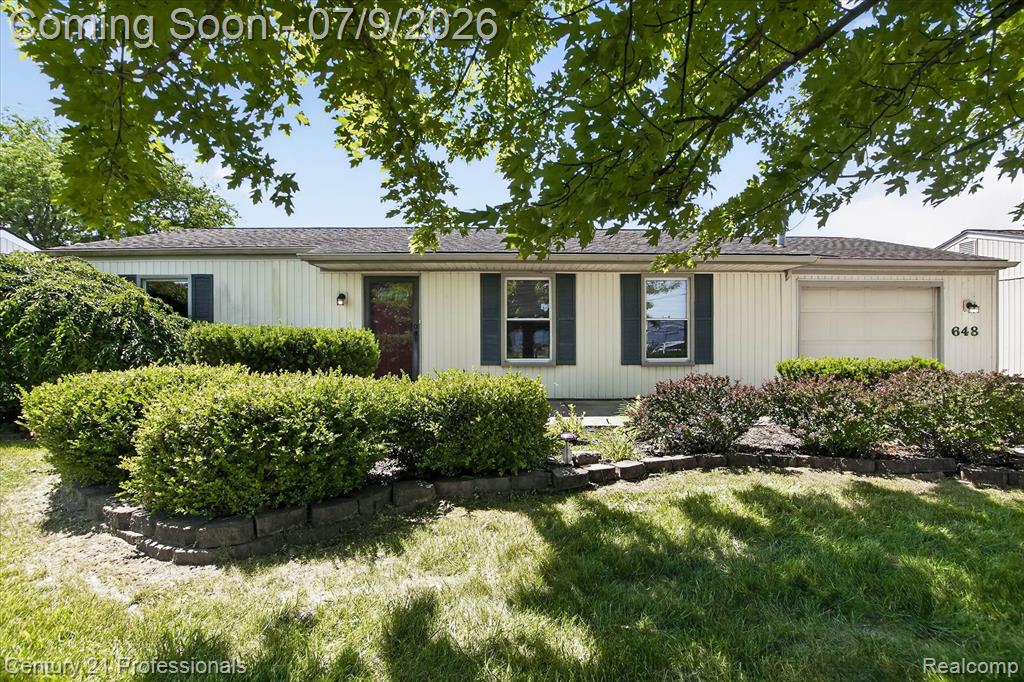 648 Newport Road, Carleton, MI 48117 — Photo 3