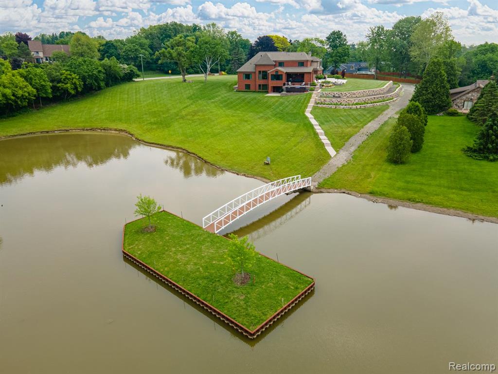 45505 N Territorial Road, Plymouth, MI 48170 — Photo 2