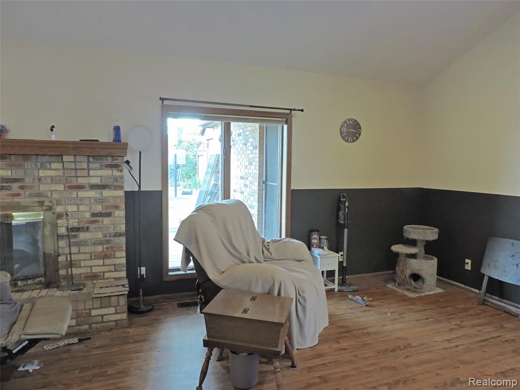 7407 Beecher Road, Flint, MI 48532 — Photo 9