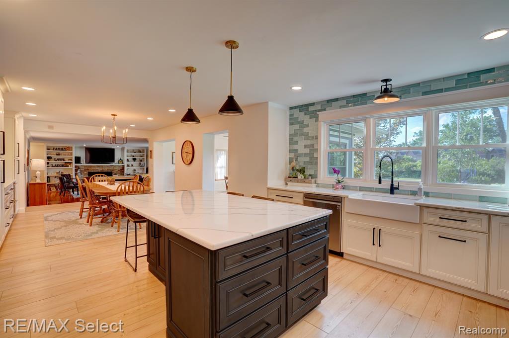 6181 Kings Scepter Court, Grand Blanc, MI 48439 — Photo 15