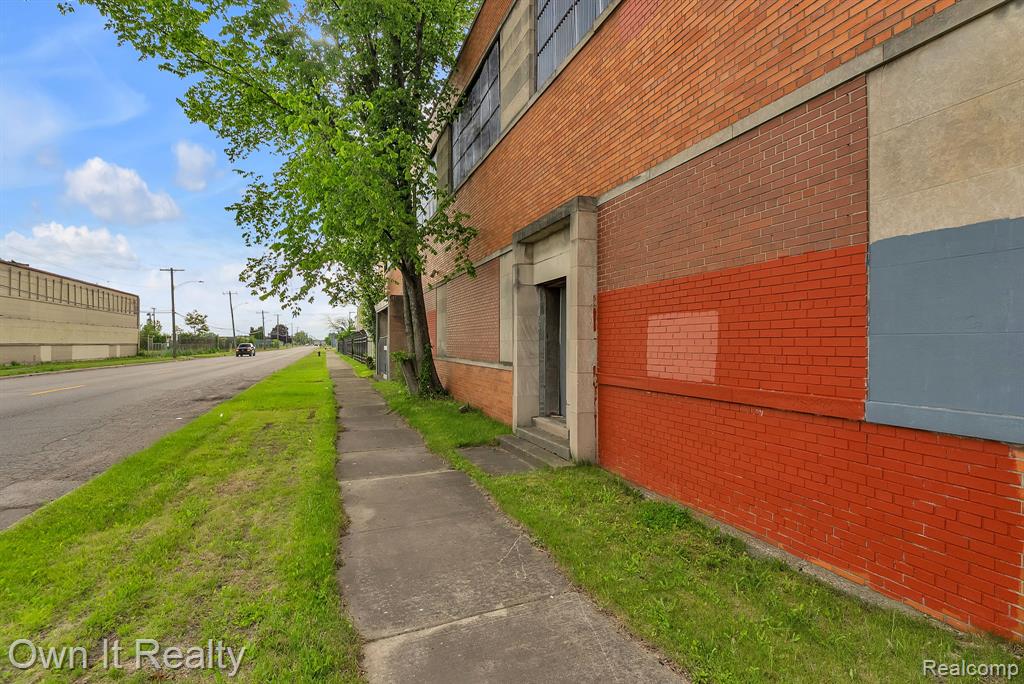 8616 Grinnell Street, Grosse Pointe, MI, 48213